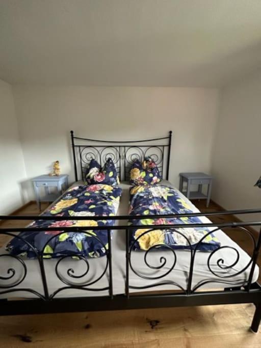 Charmante Farbenfrohe Wohnung Fuer Zwei Fischbachau Esterno foto